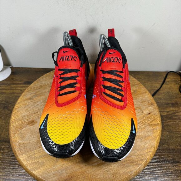 Nike Air Max 270 Sunset 2022 Men's Size 9.5 University Red Gold Shoe DQ7625-600 - Picture 2 of 9